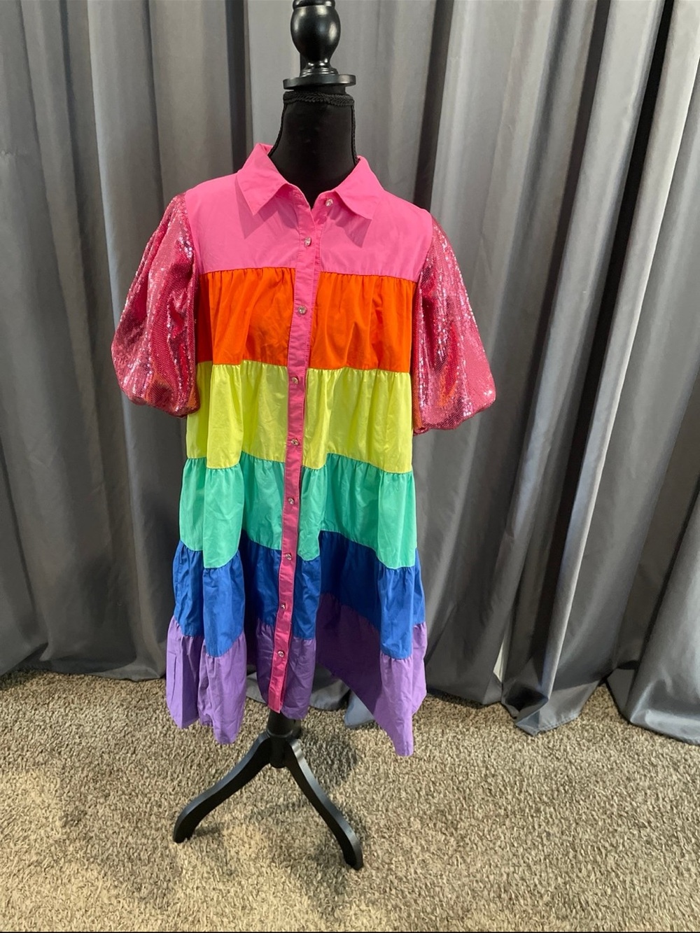 Queen of sparkles and WOT rainbow sequin sleeve tiered dress large